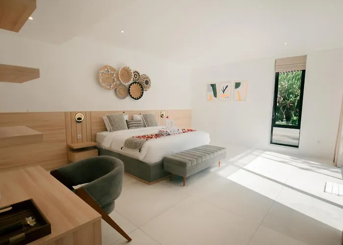 فيلة 4 Bedroom With Private Pool Near Lafavela *