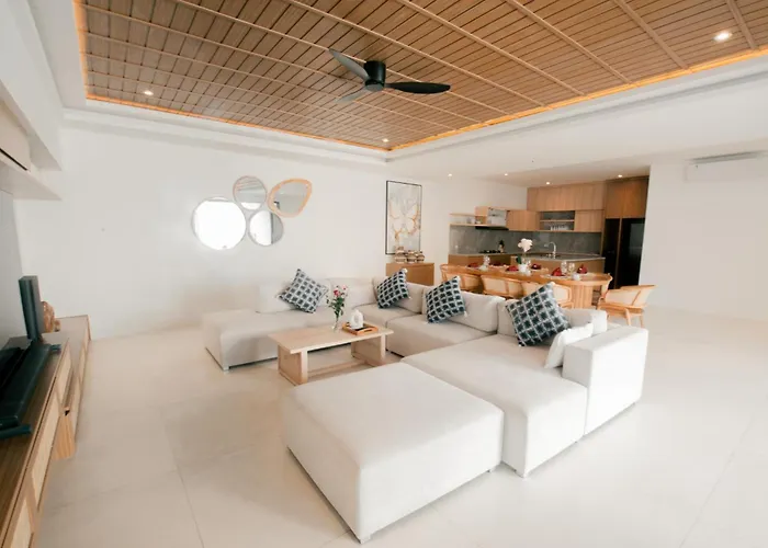 فيلة 4 Bedroom With Private Pool Near Lafavela *