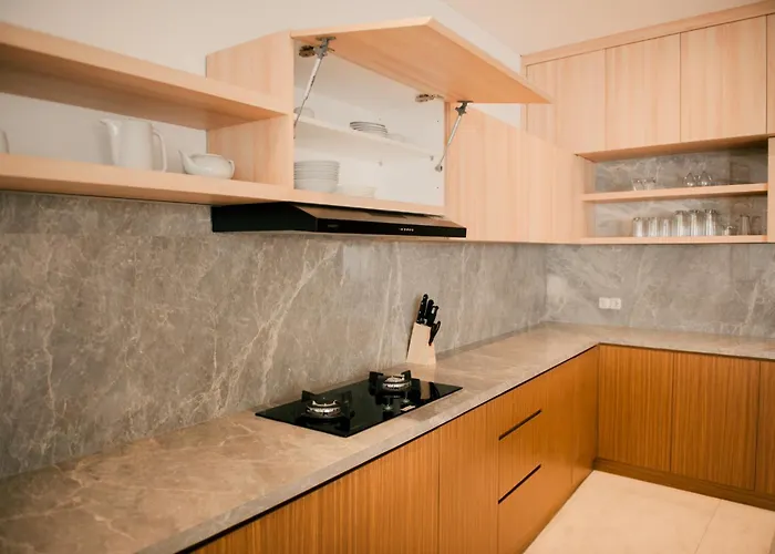 فيلة 4 Bedroom With Private Pool Near Lafavela سمينياك
