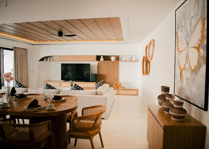 فيلة 4 Bedroom With Private Pool Near Lafavela
