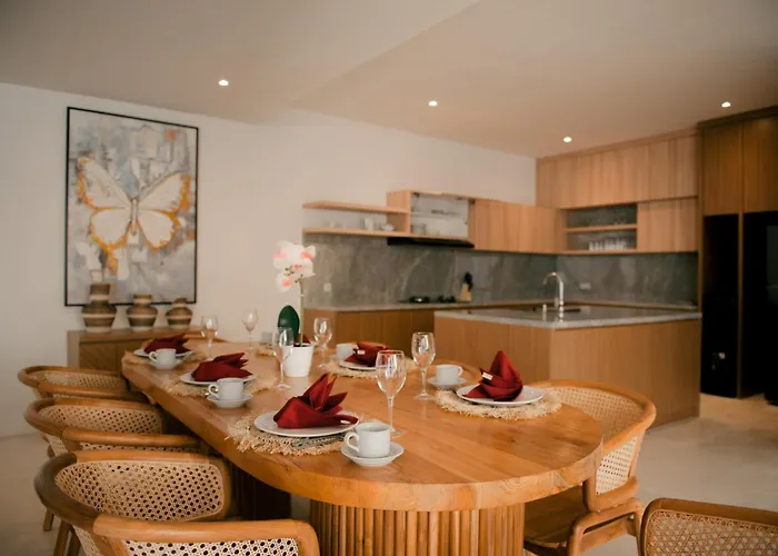 فيلة 4 Bedroom With Private Pool Near Lafavela سمينياك