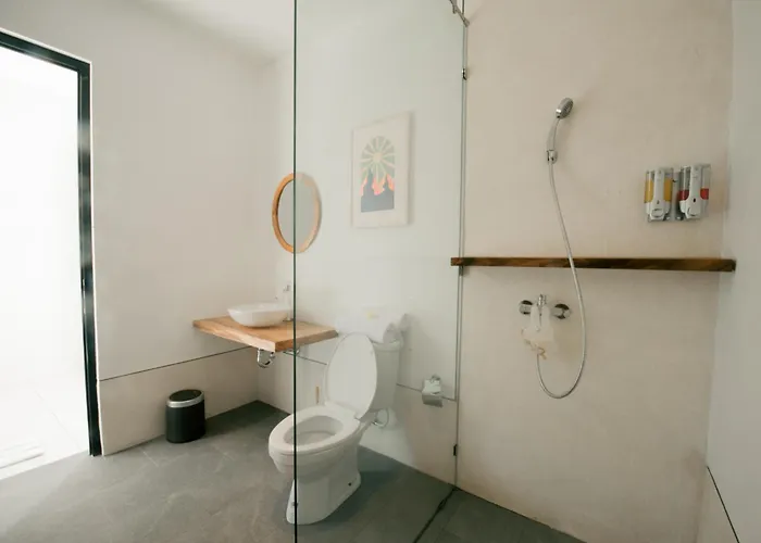 4 Bedroom With Private Pool Near Lafavela فيلة سمينياك